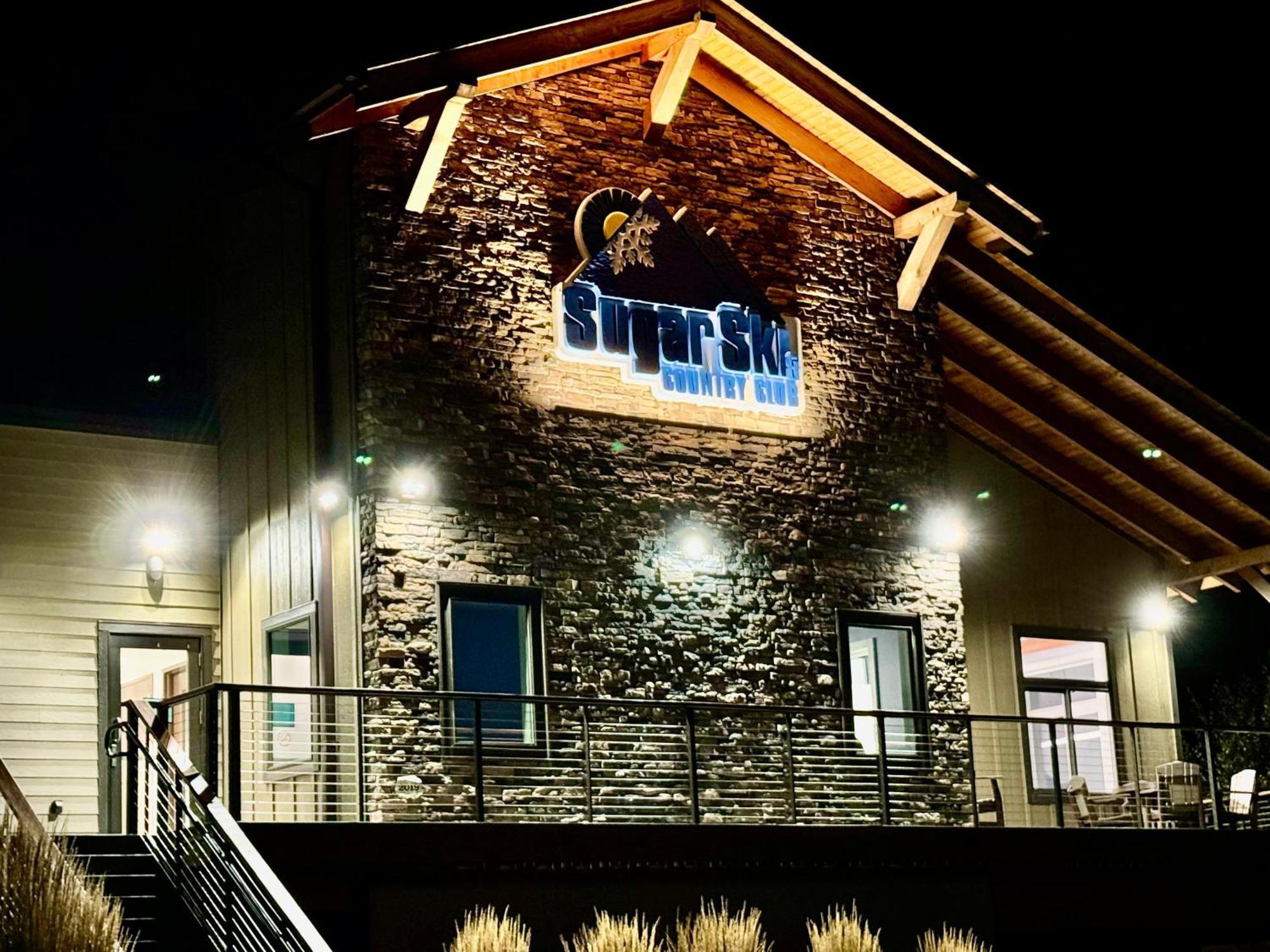The Sugar Suite - Renovated With A View! Ac! Pool, Hot Tub, Sauna, Gym, Ev Sugar Mountain Eksteriør billede